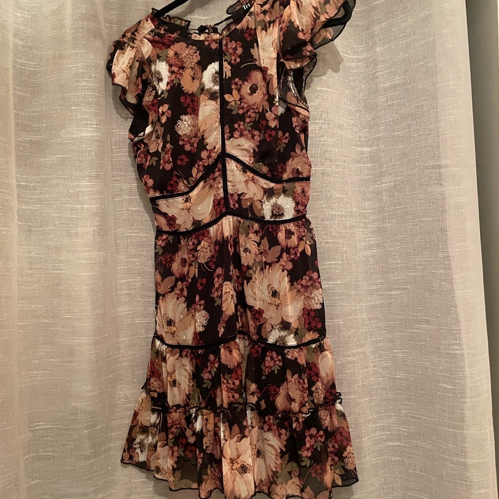 Floral Ruffle Sleeve Dress